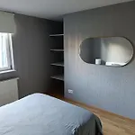 Loft Paisible Sur Les Hauteurs Du Centre アパート スパ