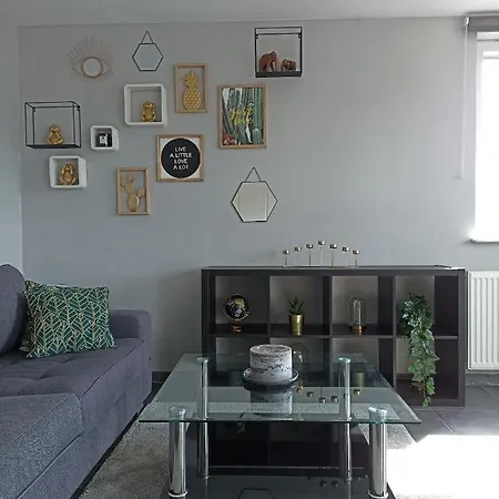 Apartment Loft Paisible Sur Les Hauteurs Du Centre Spa
